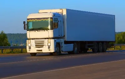 Adana ile Kula Arası Öğrenci Eşyası Taşıma